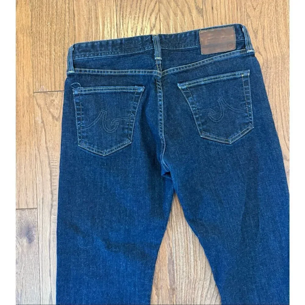 AG the Graduate tailored leg dark wash jeans size 32x32